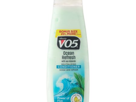 Alberto VO5 Revitalizing Ocean Refresh Conditioner by Alberto VO5 for Unisex - 15 oz Conditioner For Sale